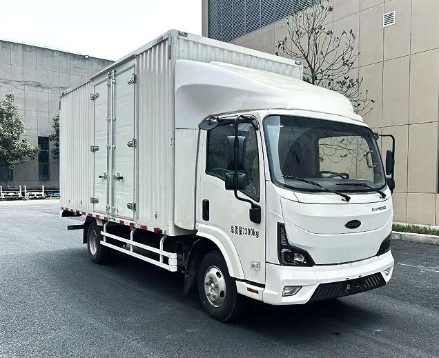 慶鈴牌(繁體)牌QL5070XXYBEVBNHA1純電動(dòng)廂式貨車公告圖片