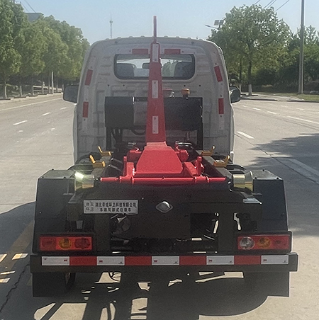 帝王環(huán)衛(wèi)牌HDW5033ZXXBJ6車廂可卸式垃圾車公告圖片