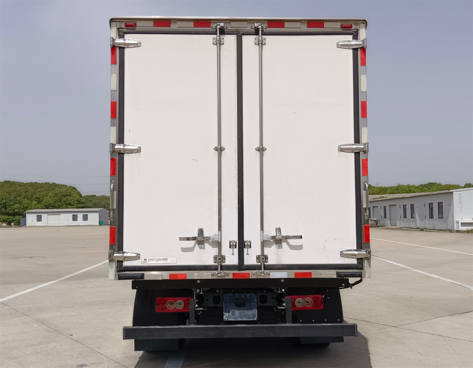 帕菲特牌PFT5049XLC6A冷藏車公告圖片