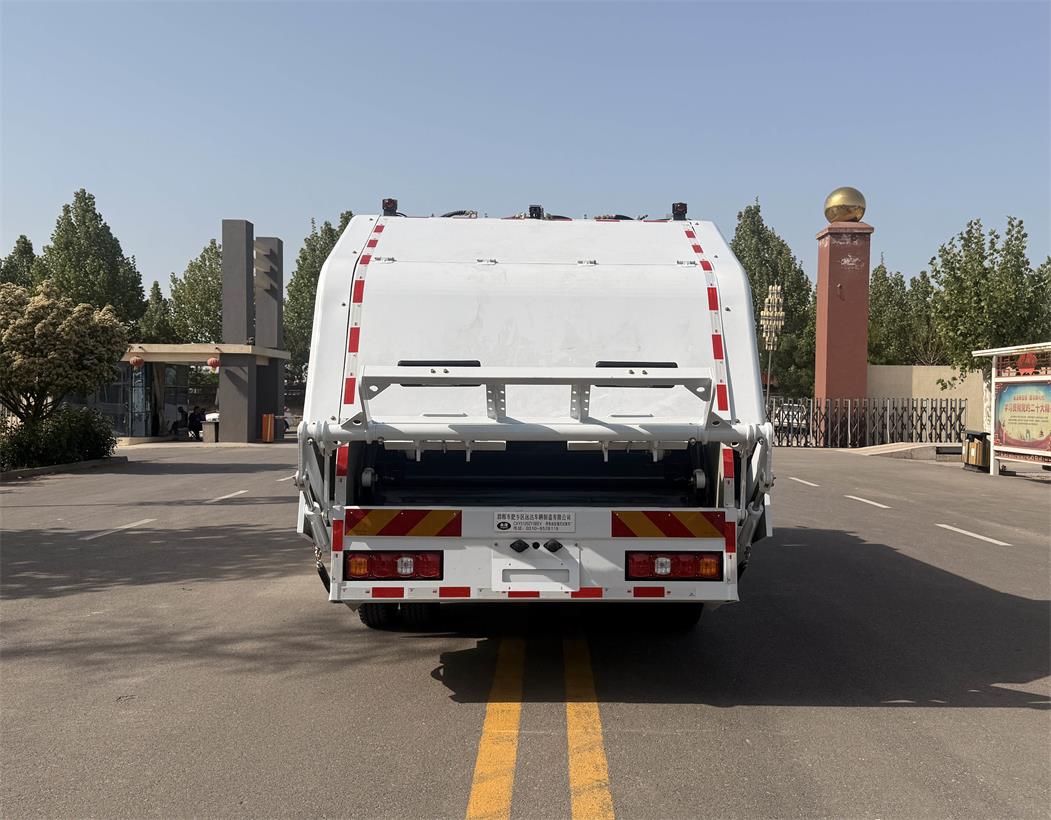 永康牌CXY5120ZYSBEV純電動(dòng)壓縮式垃圾車公告圖片