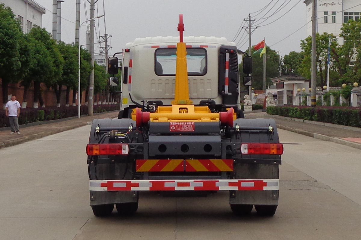 中潔牌XZL5184ZXX6車廂可卸式垃圾車公告圖片