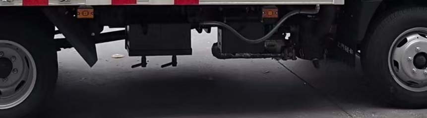 楚飛牌CLQ5031XYY6S醫(yī)療廢物轉(zhuǎn)運車公告圖片