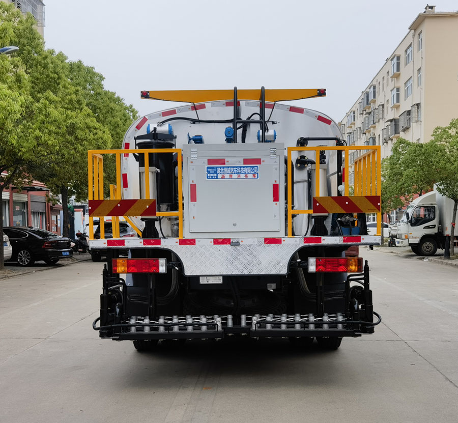 恒誠睿德牌HRD5189GLQS瀝青灑布車公告圖片