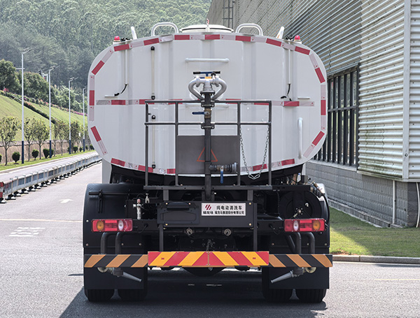 福龍馬牌FLM5184GQXDFBEVB純電動清洗車公告圖片