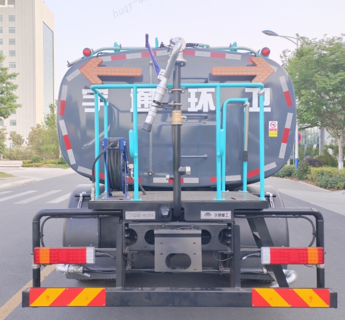 宇通牌YTZ5187GQXD0BEV純電動(dòng)清洗車公告圖片