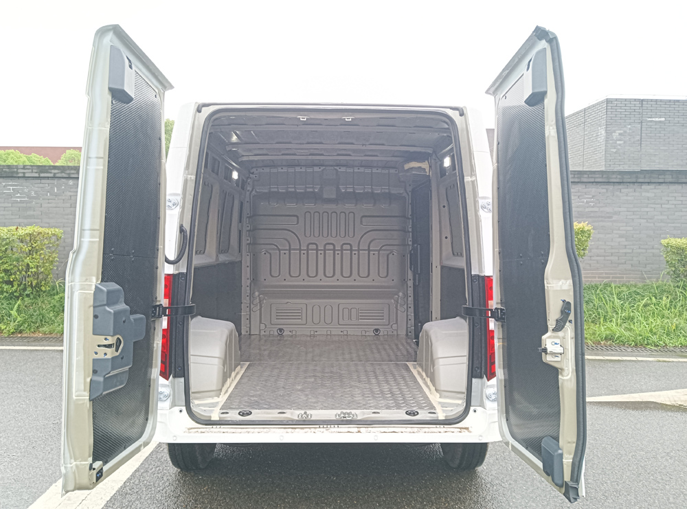 熊貓牌GK5043XXYBEV純電動廂式貨車公告圖片