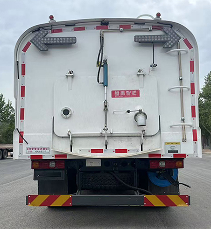 楚帝牌DCD5120TXSSXBEV純電動(dòng)洗掃車(chē)公告圖片