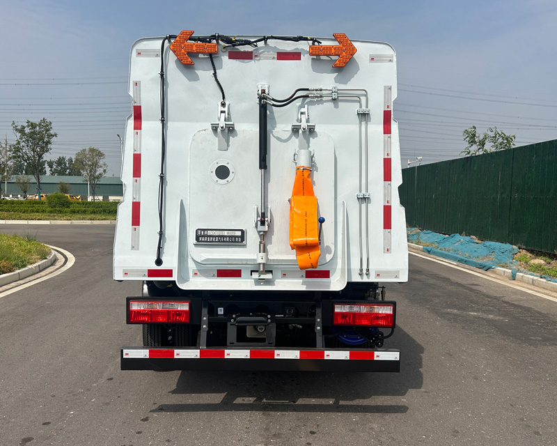 犀重牌AXZ5040TXSDFBEV純電動(dòng)洗掃車公告圖片