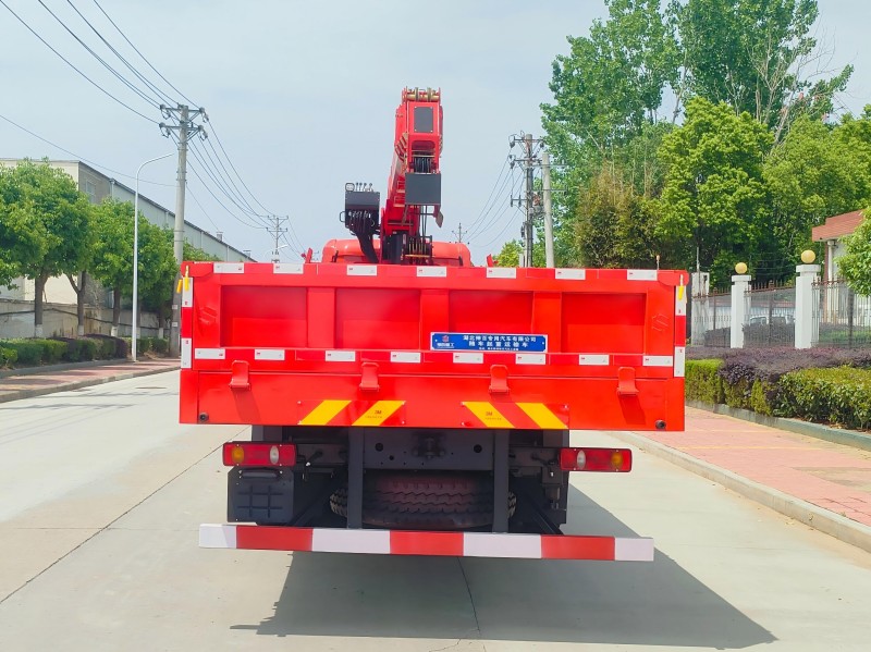 神百重工牌ABC5250JSQDFH6隨車起重運輸車公告圖片