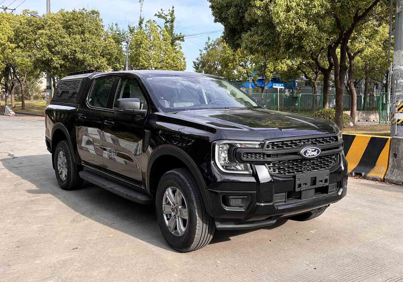 FHA5030XDW型流動服務(wù)車圖片