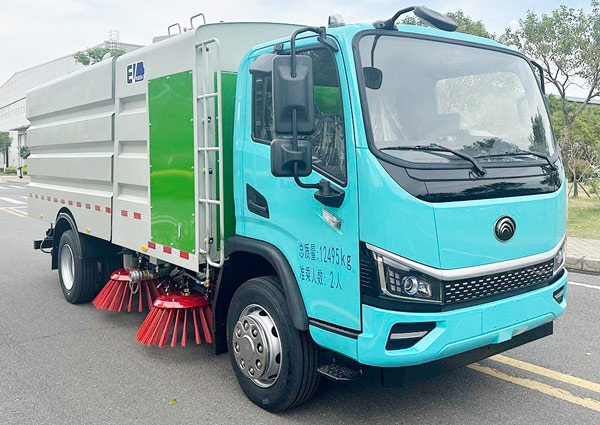 宇通牌YTZ5122TSLD0BEV純電動掃路車公告圖片