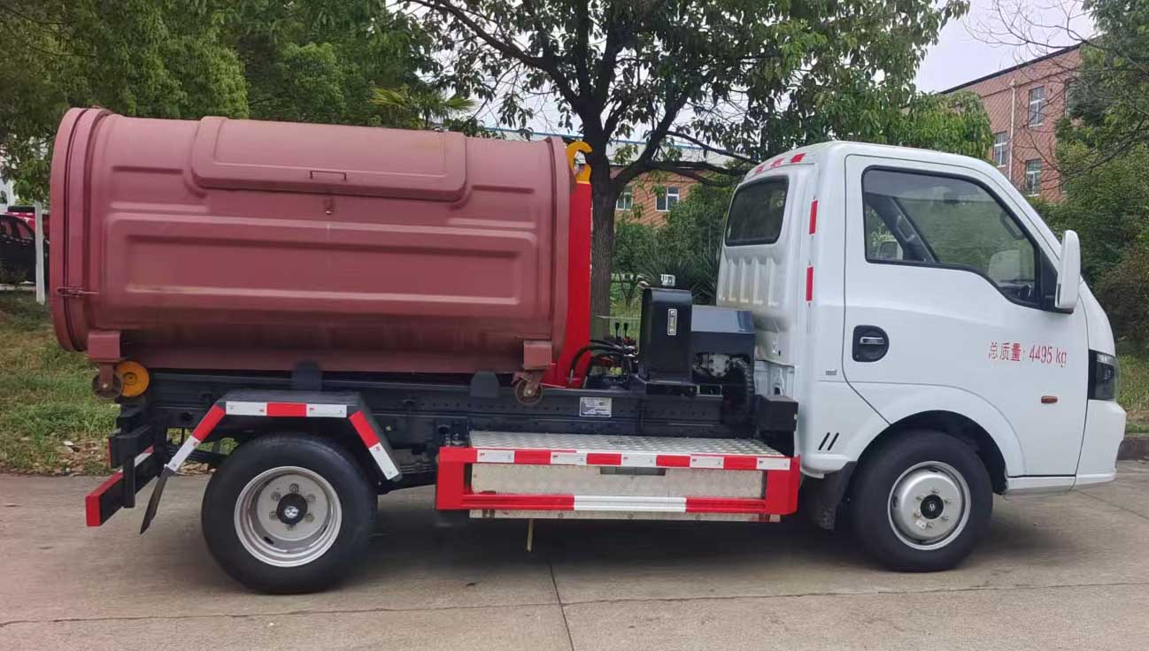 瑞力星牌RLQ5040ZXXBEV純電動車廂可卸式垃圾車公告圖片