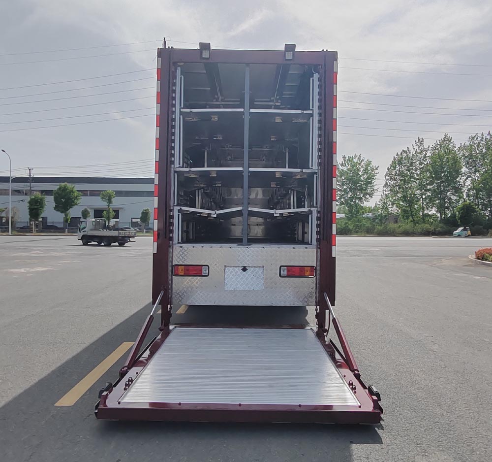 康牧晨遠(yuǎn)牌KMH5251XCQLZ6雛禽運(yùn)輸車公告圖片