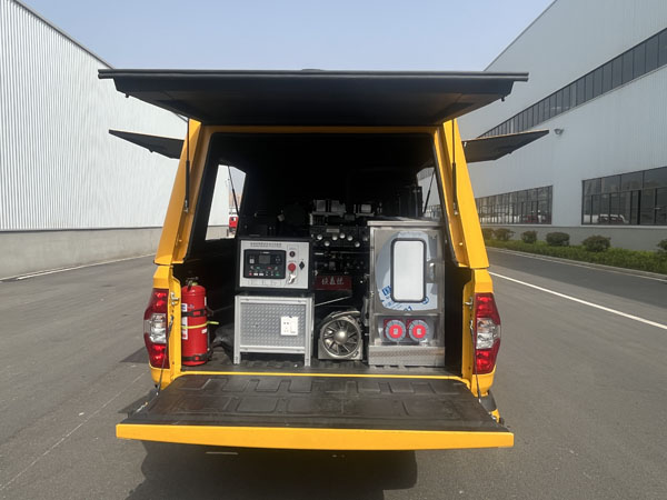 楚勝牌CSC5036TPSSH6大流量排水搶險車公告圖片