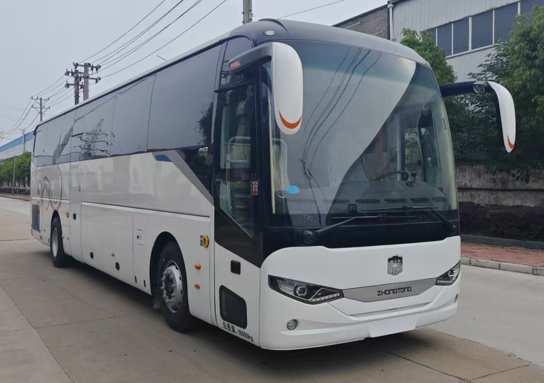 XHA5180XYL12型醫(yī)療車(chē)圖片