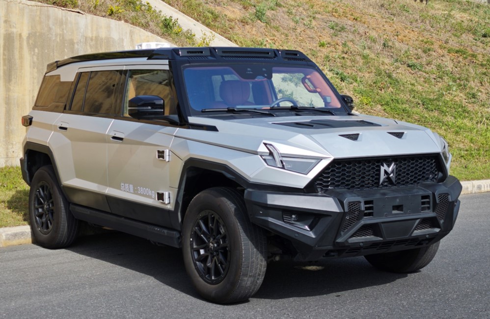 EQ5044XFBMV6REEV3型插電式增程混合動(dòng)力防暴車圖片