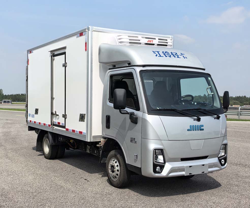 江鈴牌JX5030XLCTEB2BEV純電動(dòng)冷藏車(chē)公告圖片