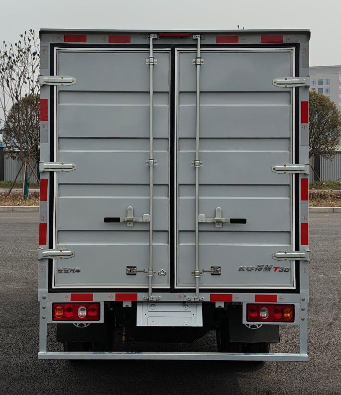 長(zhǎng)安牌SC5038XXYDAAB6廂式貨車公告圖片