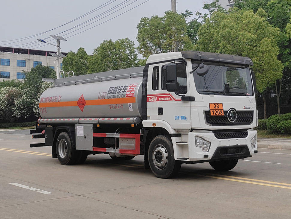 專威牌HTW5189GJYSZQ6加油車公告圖片