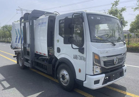 自装卸式垃圾车