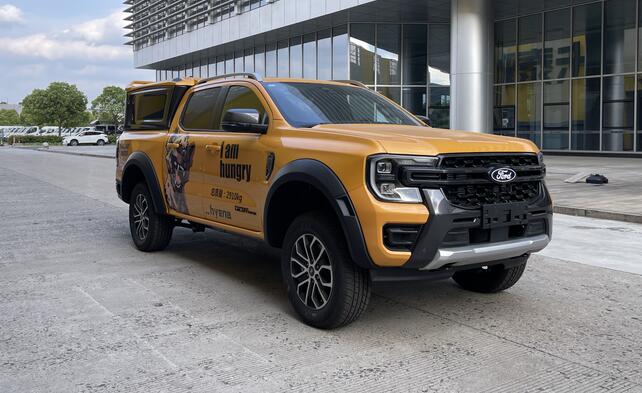 RLX5031XLJ型旅居車圖片