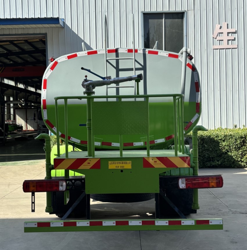 祥農(nóng)達(dá)牌SGW5185GPSBJ6綠化噴灑車公告圖片