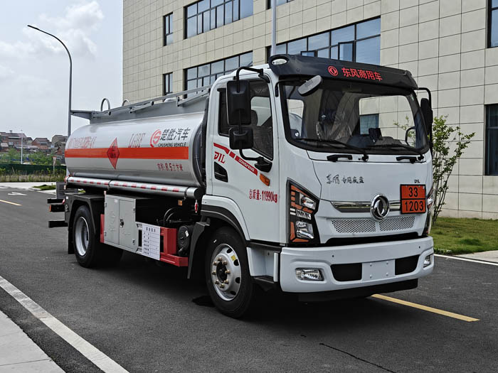 CSC5121GJYEZ6A型加油車圖片