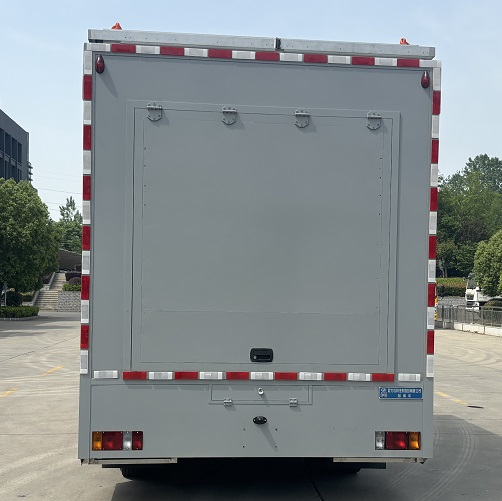 程力威牌CLW5040XZH6SL指揮車公告圖片