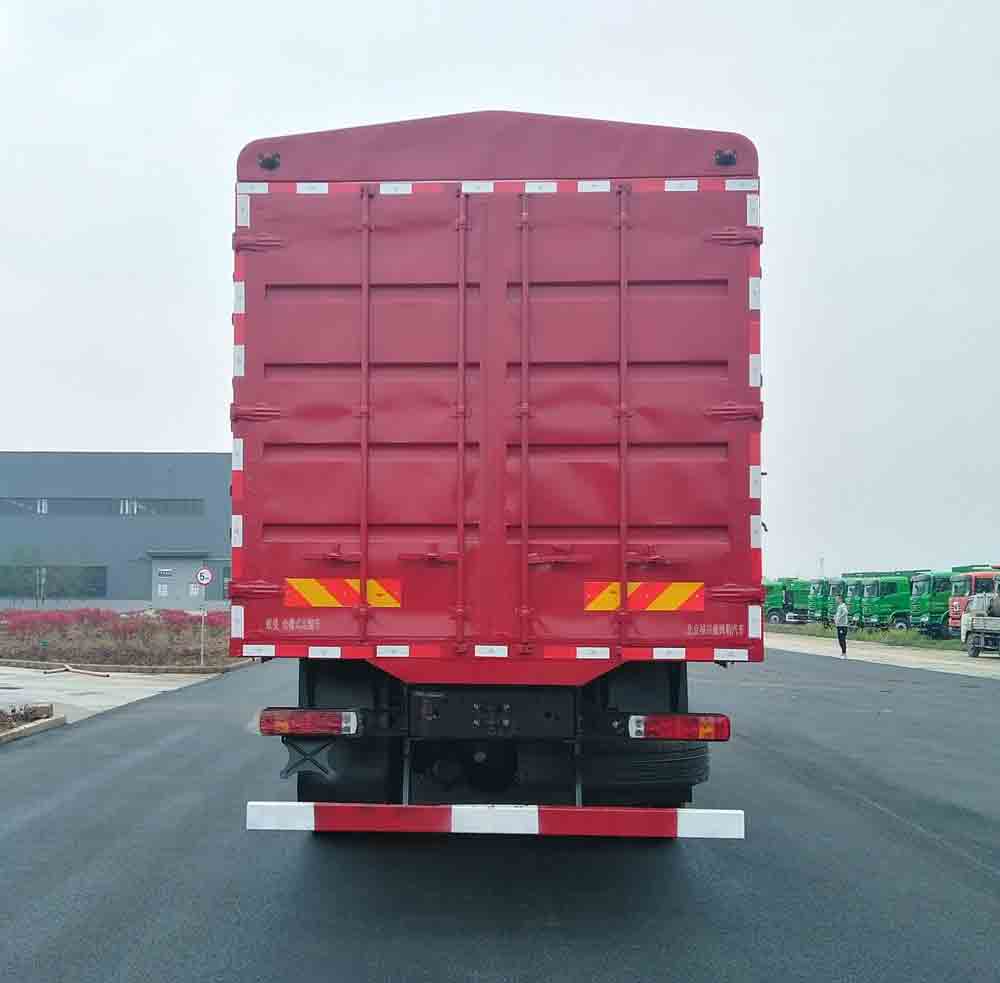 歐曼牌BJ5259CCYY6HPS-02倉(cāng)柵式運(yùn)輸車公告圖片