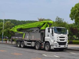 中联牌ZLJ5440THBQF混凝土泵车
