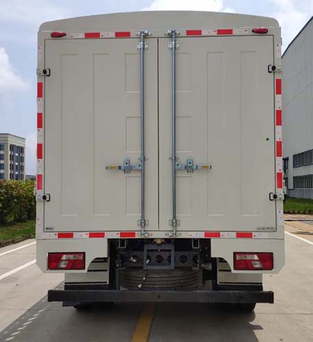 江鈴牌JX5095CCYTG26倉柵式運輸車公告圖片