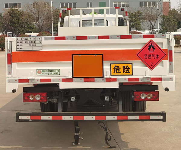 中燕牌BSZ5103TQPC6B氣瓶運(yùn)輸車公告圖片