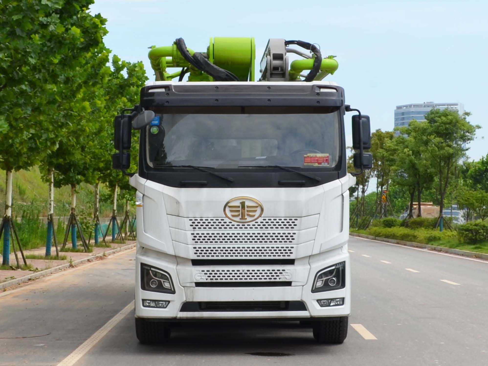 中聯(lián)牌ZLJ5440THBJF混凝土泵車公告圖片
