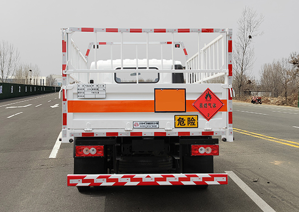 中燕牌BSZ5083TQPC6B氣瓶運輸車公告圖片