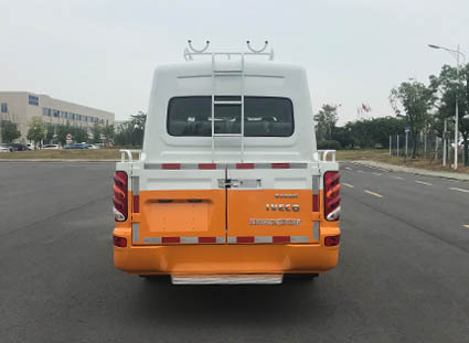 依維柯牌NJ5046XGCFC6E工程車公告圖片