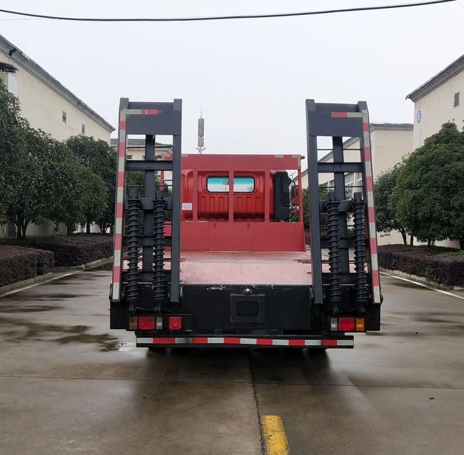 王牌牌CDW5110TPBHA1Q6平板運(yùn)輸車公告圖片