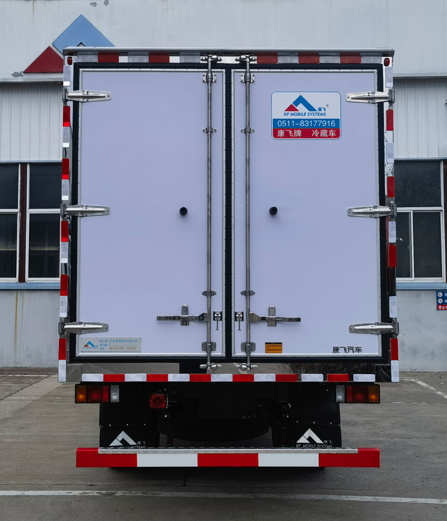 康飛牌KFT5113XLC62冷藏車公告圖片