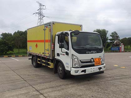 路捷順牌ULC5081XQYB6爆破器材運(yùn)輸車公告圖片