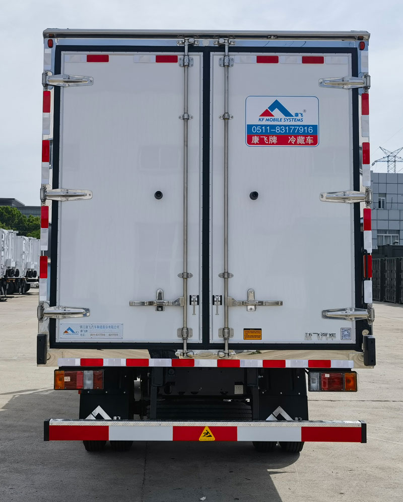 康飛牌KFT5073XLC62冷藏車公告圖片
