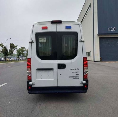 依維柯牌NJ5056XQCJE囚車公告圖片