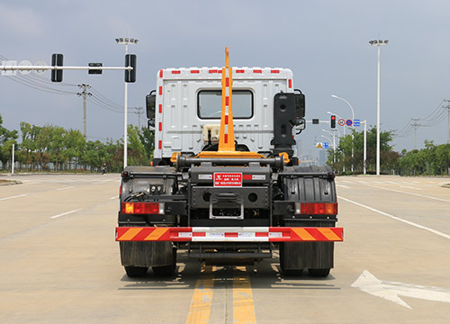 凱力風(fēng)牌KLF5181ZXXE6車廂可卸式垃圾車公告圖片