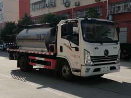 沥青洒布车