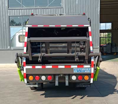 程力牌CL5071ZYS6SJ壓縮式垃圾車公告圖片