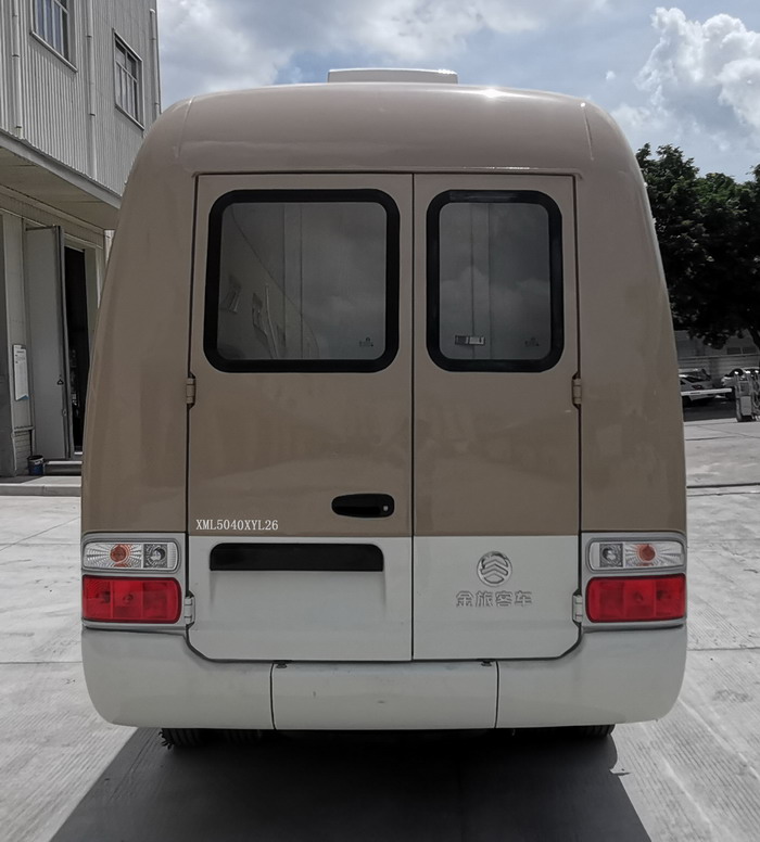 金旅牌XML5040XYL26醫(yī)療車公告圖片