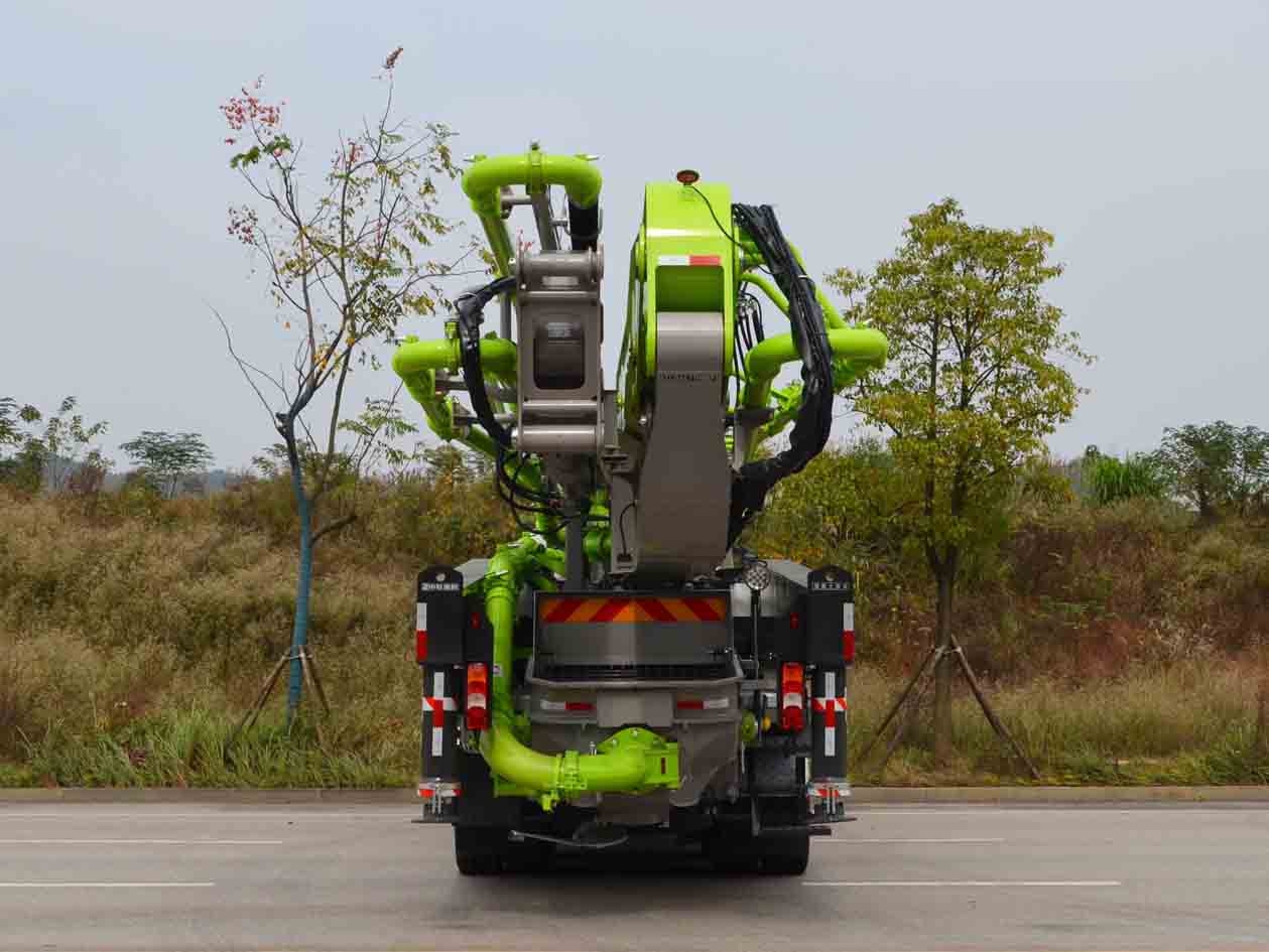 中聯(lián)牌ZLJ5441THBBF混凝土泵車公告圖片