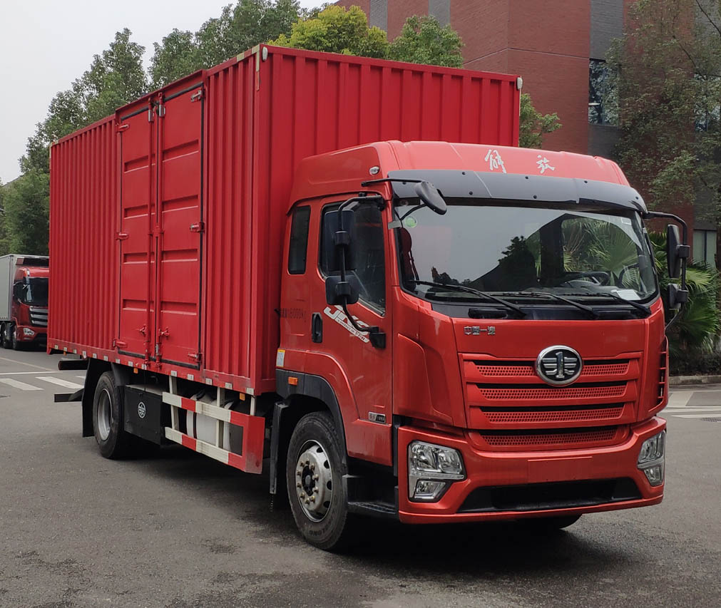 解放牌CA5169XXYP28K2L2E6A80廂式運(yùn)輸車公告圖片