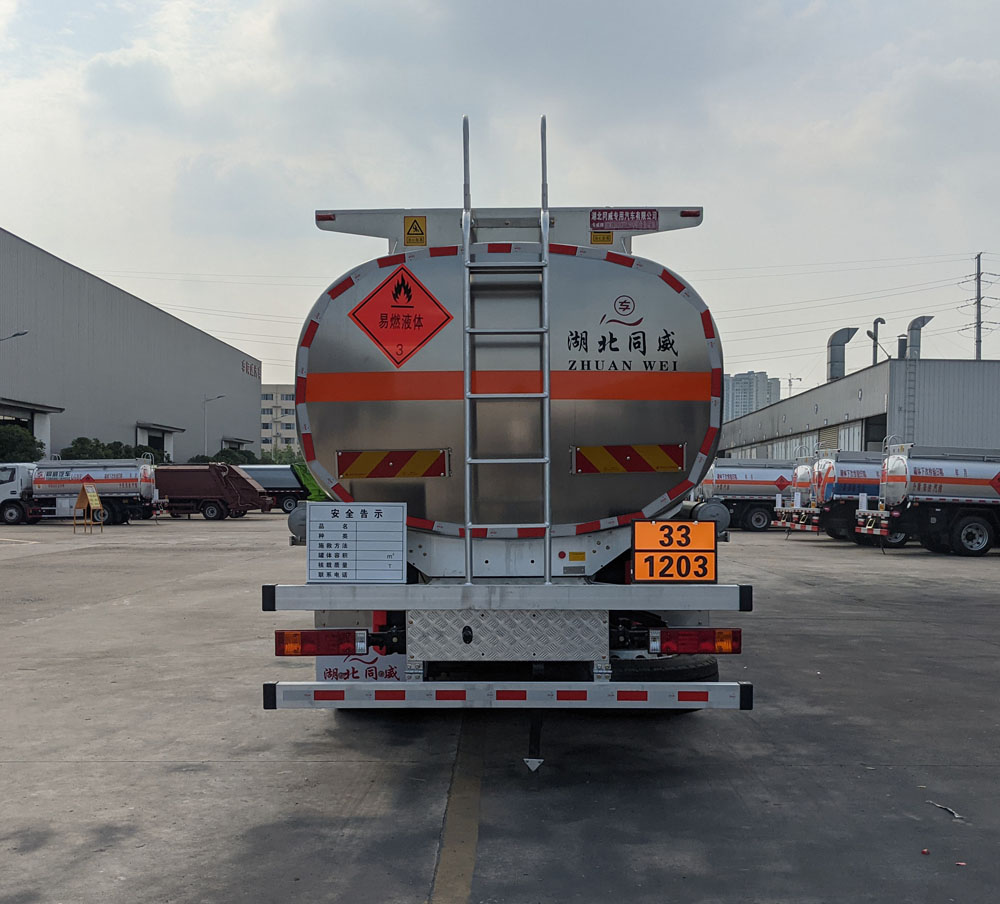 專威牌HTW5262GYYLS6Q鋁合金運油車公告圖片