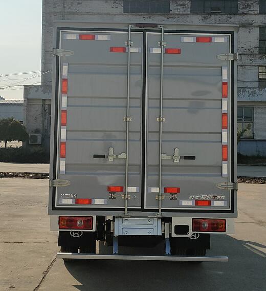 長(zhǎng)安牌SC5031XXYDCBC6廂式運(yùn)輸車公告圖片