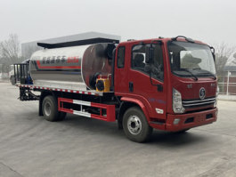 沥青洒布车