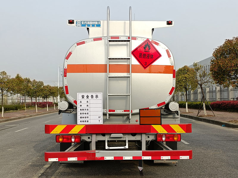 程力牌CL5181GYYD6運(yùn)油車公告圖片